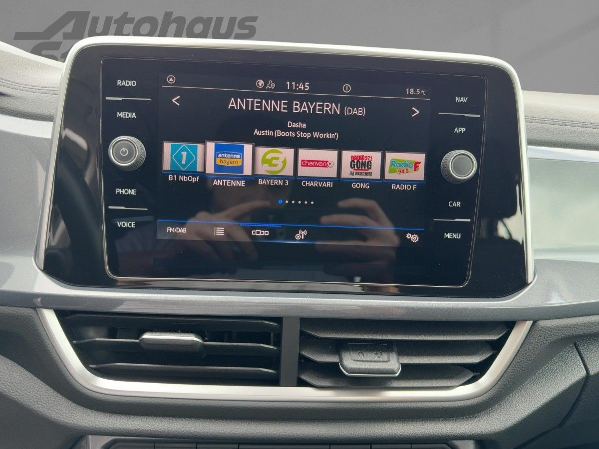 T-Roc 1.5 TSI DSG Style AHK ACC LED-Matrix Navi Kamera Sitzh. Climatronic Bluet.