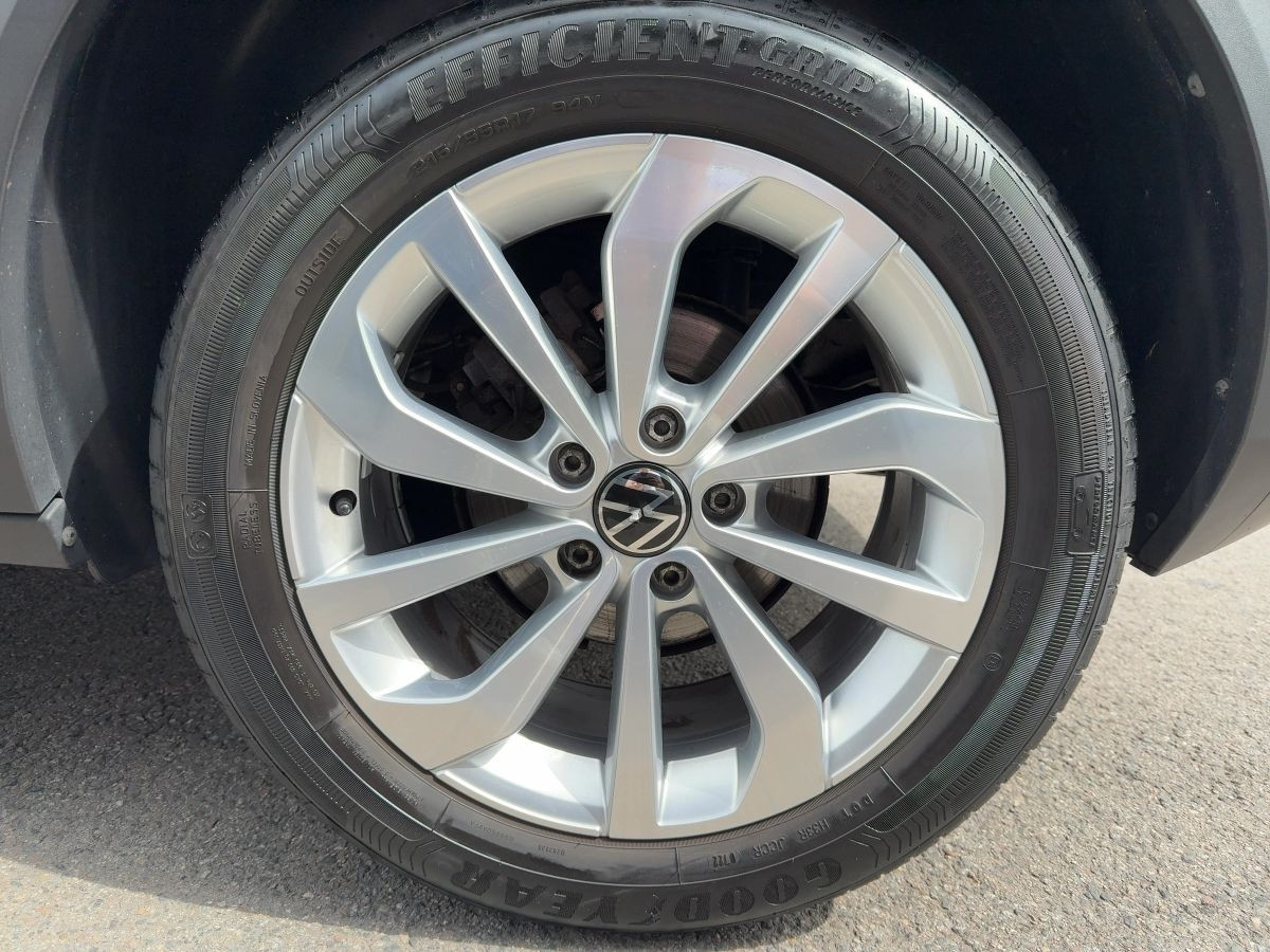 T-Roc 1.5 TSI DSG Style AHK ACC LED-Matrix Navi Kamera Sitzh. Climatronic Bluet.