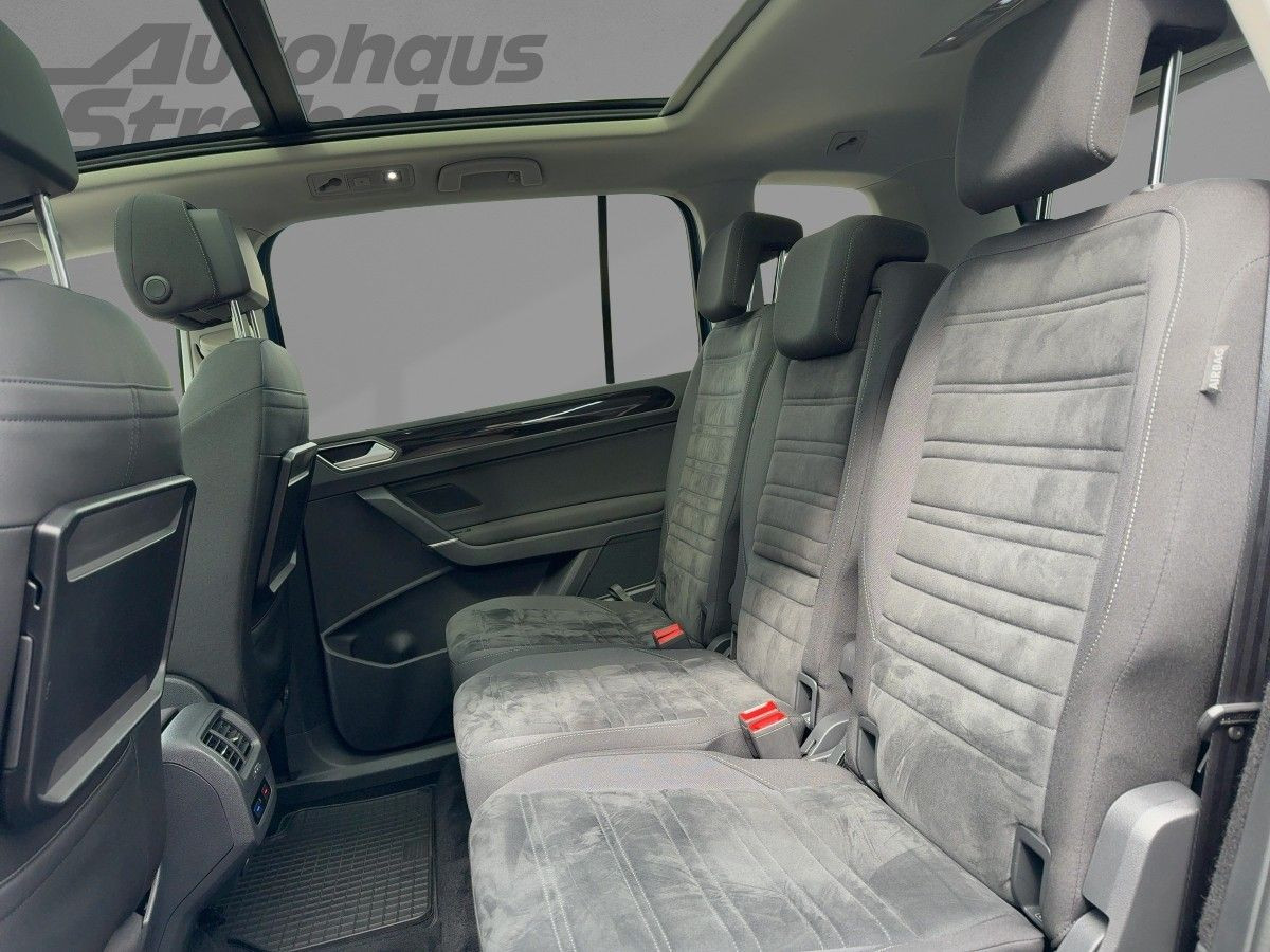 Touran 1.4 TSI Highline ACC AHK Navi LED Pano Kamera Bluet. Sitzh.
