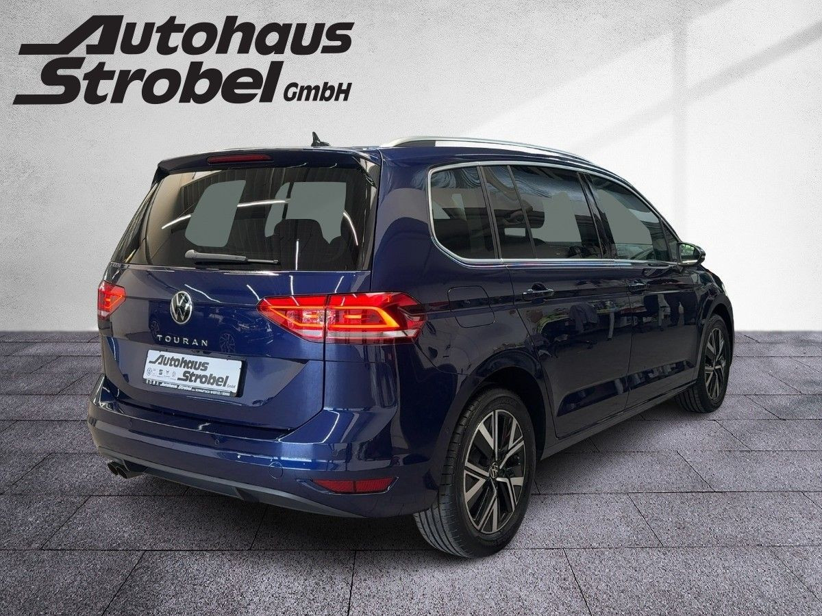 Touran 2.0 TDI DSG Highline ab 2,49% AHK LED Navi Pano Kamera Keyless