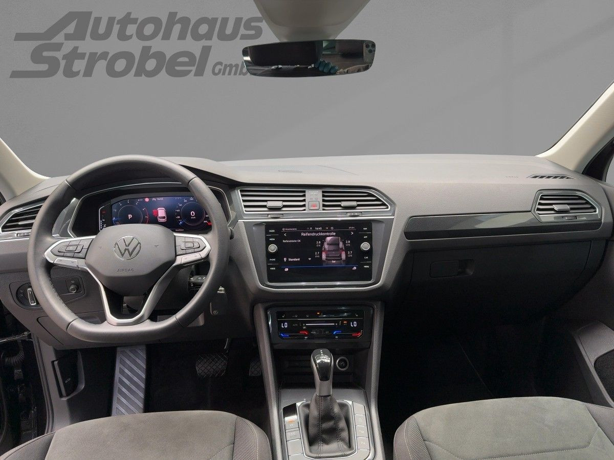 Tiguan 1.5 TSI DSG Elegance AHK ACC Navi LED-Matrix Kamera Bluet. Sitzh.