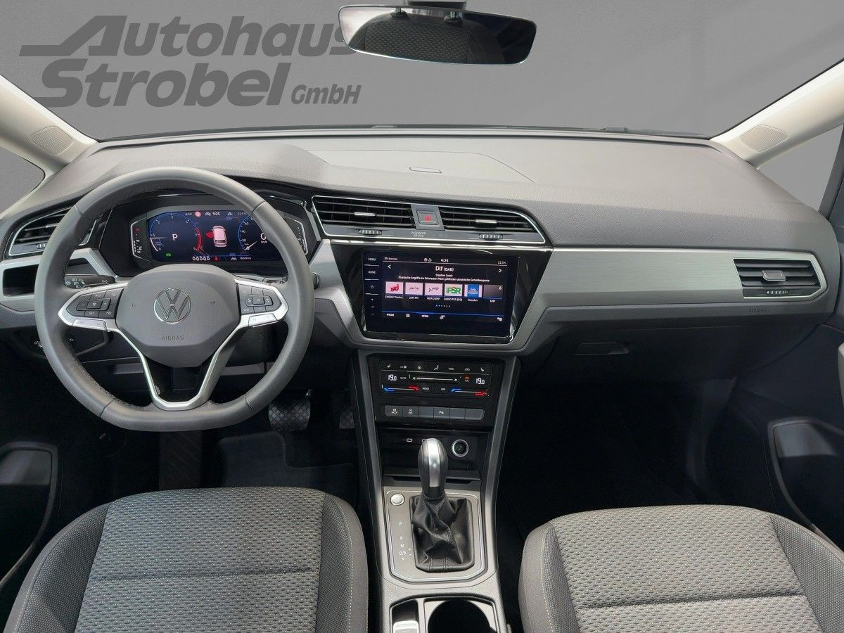 Touran 2.0 TDI DSG Comfortline 7-Sitze ACC DCC LED Navi Climatronic Kamera Sitzh