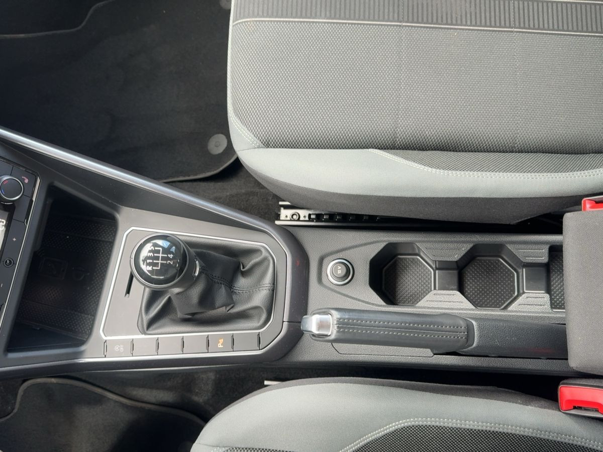 Polo 1.0 TSI Highline ACC Navi Kamera Climatronic Bluet. Sitzh.