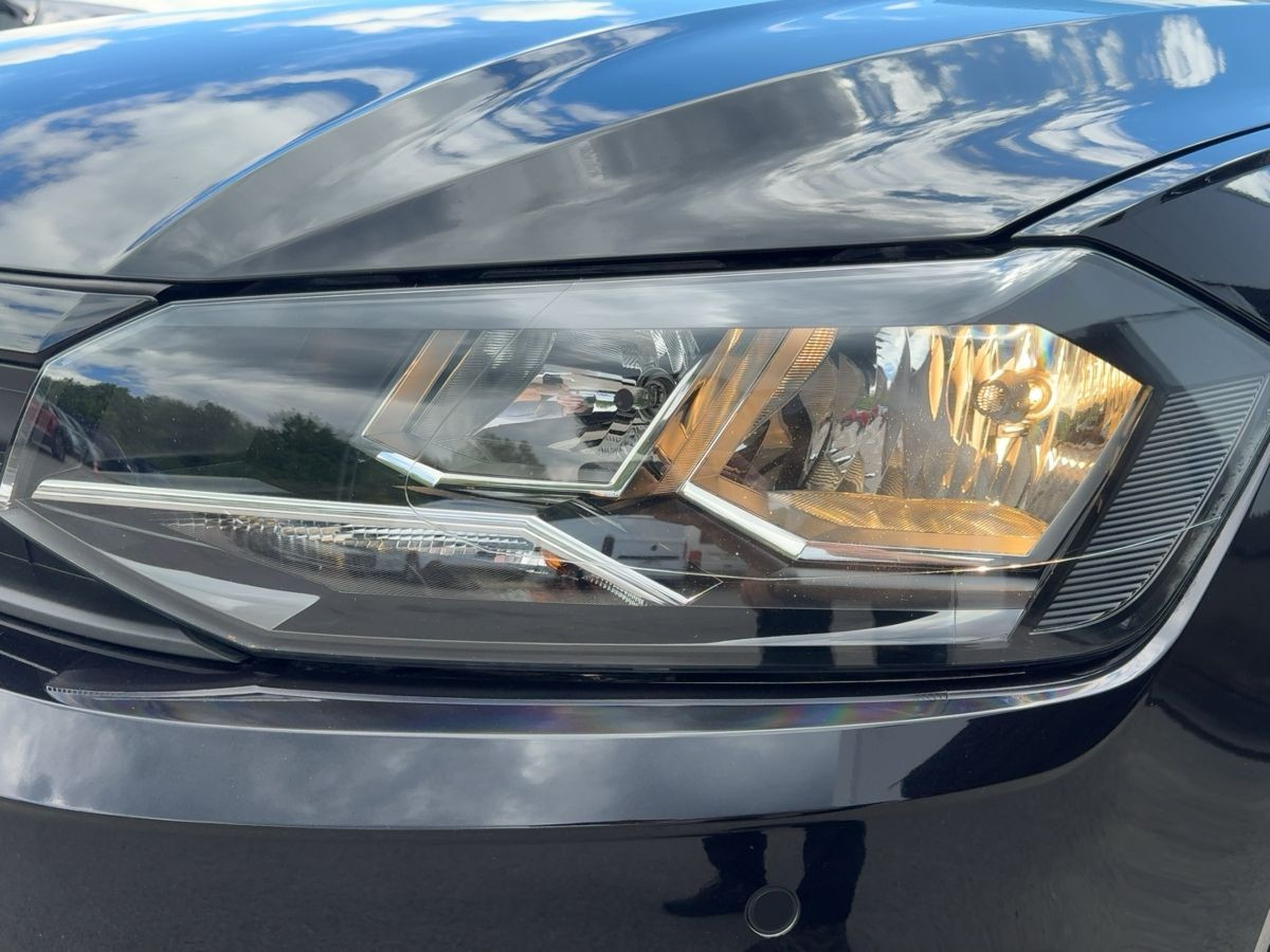 Polo 1.0 TSI Highline ACC Navi Kamera Climatronic Bluet. Sitzh.