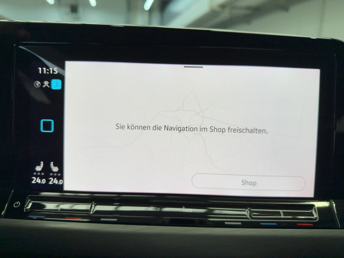 Golf VIII 2.0 TSI DSG Style ACC LED-Plus Einparkh. Climatronic Sitzh. Lane-Ass DAB+