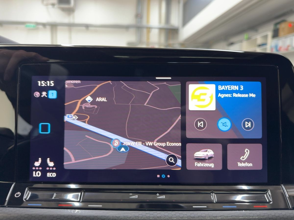 Golf VIII GTE 1.4 TSI DSG eHybrid ACC Navi LED-Matrix Pano Kamera Lane Ass.