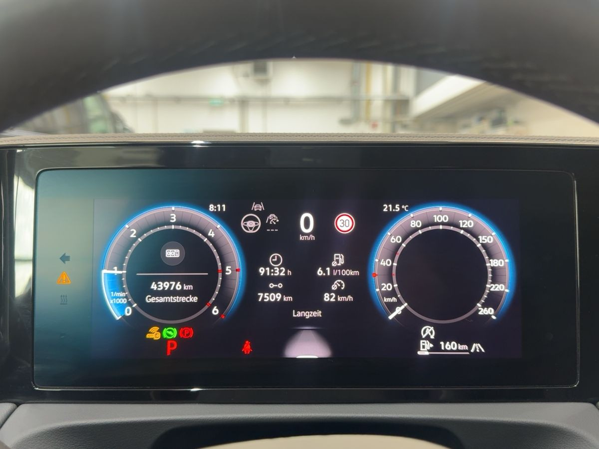 Tiguan 2.0 TDI DSG Elegance AHK ACC Navi LED-Matrix Kamera Sitzh. Climatronic