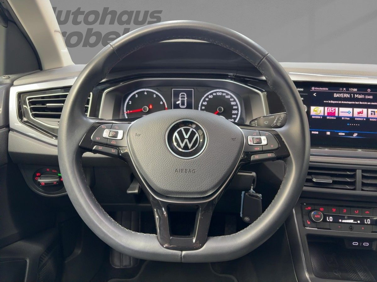 Polo 1.0 TSI Highline ACC Navi Kamera Sitzh. Climatronic Nebel Einparkh. DAB+
