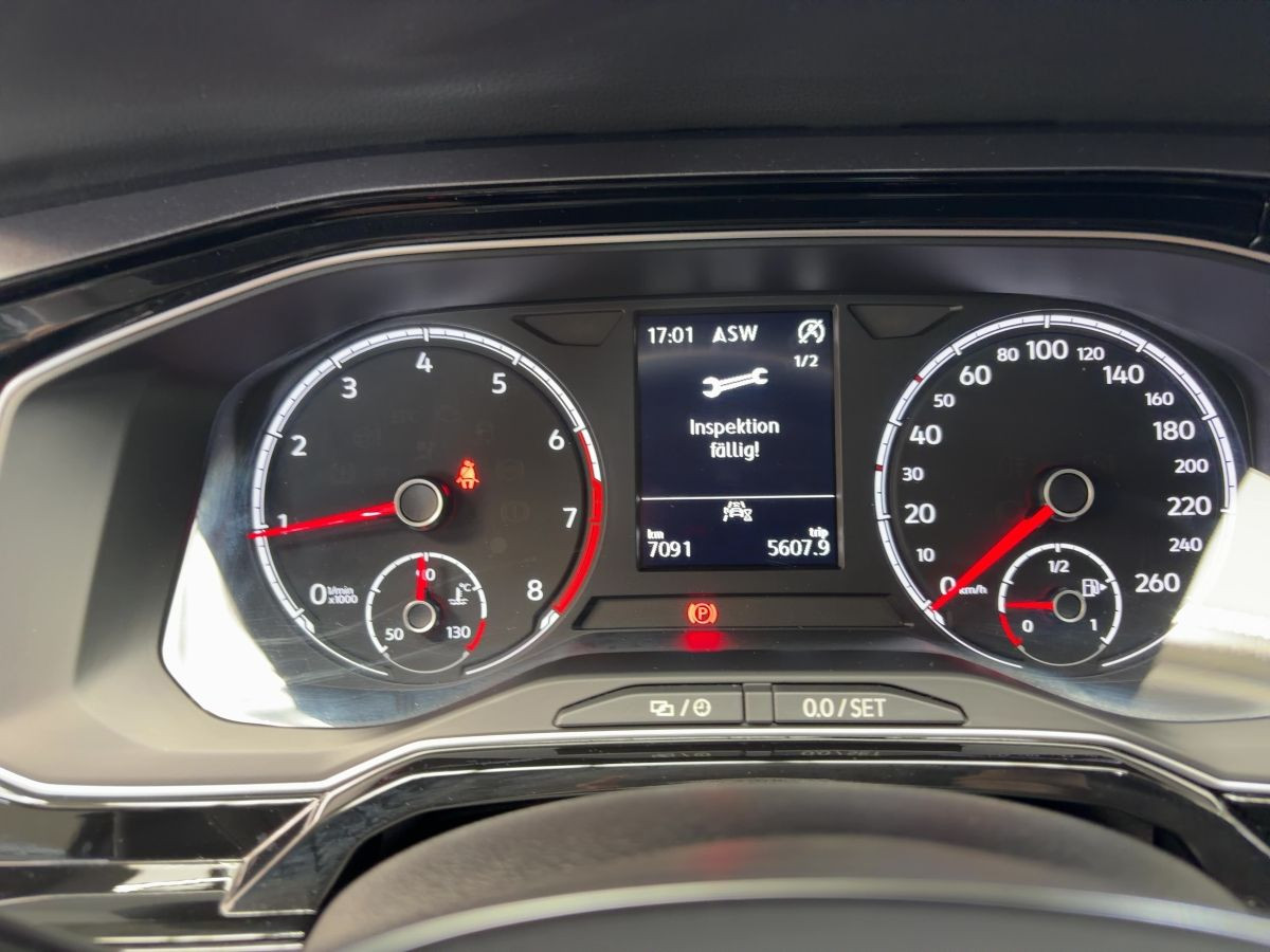 Polo 1.0 TSI Highline ACC Navi Kamera Sitzh. Climatronic Nebel Einparkh. DAB+