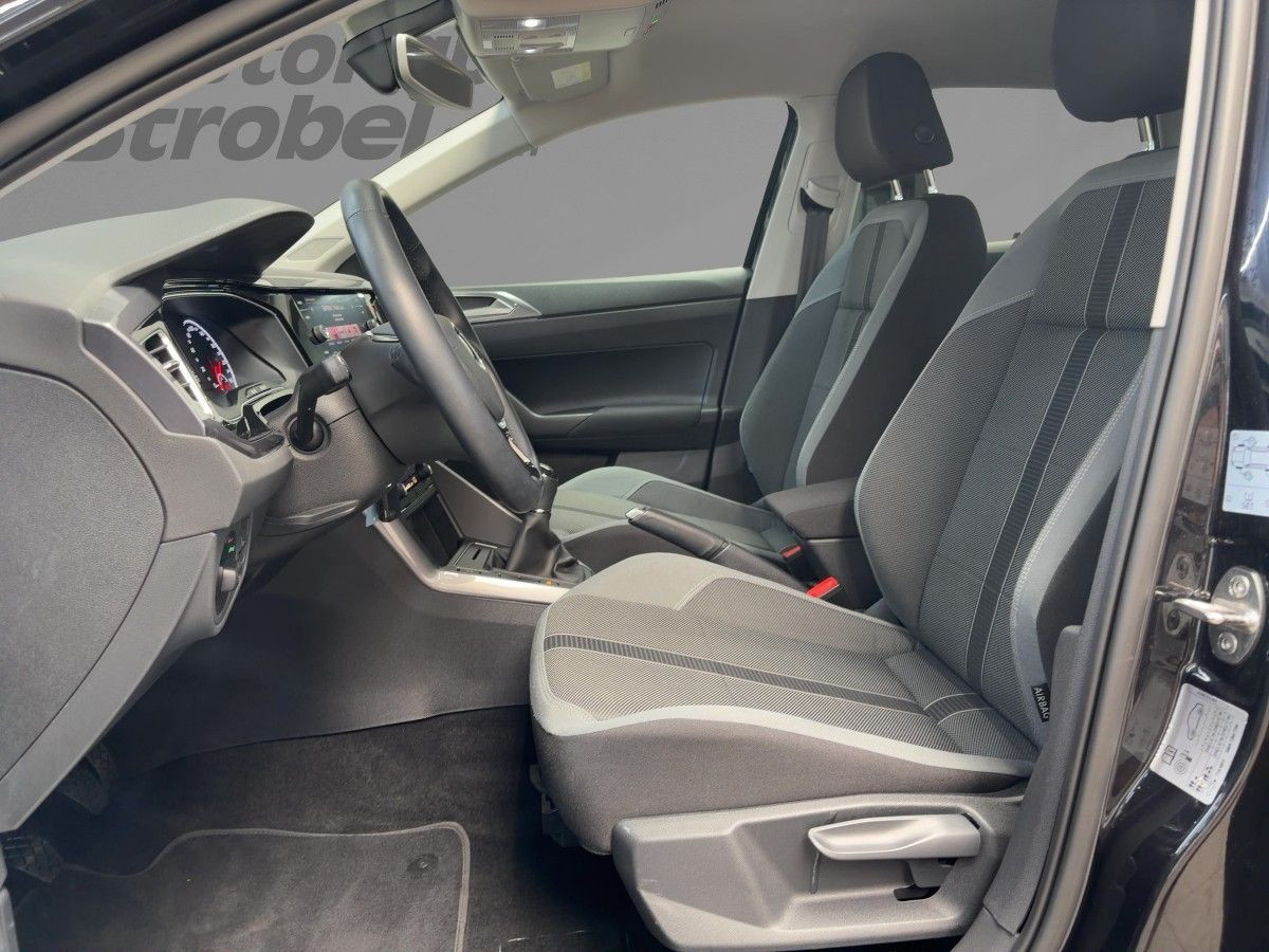 Polo 1.0 TSI Highline ACC Navi Kamera Sitzh. Climatronic Nebel Einparkh. DAB+