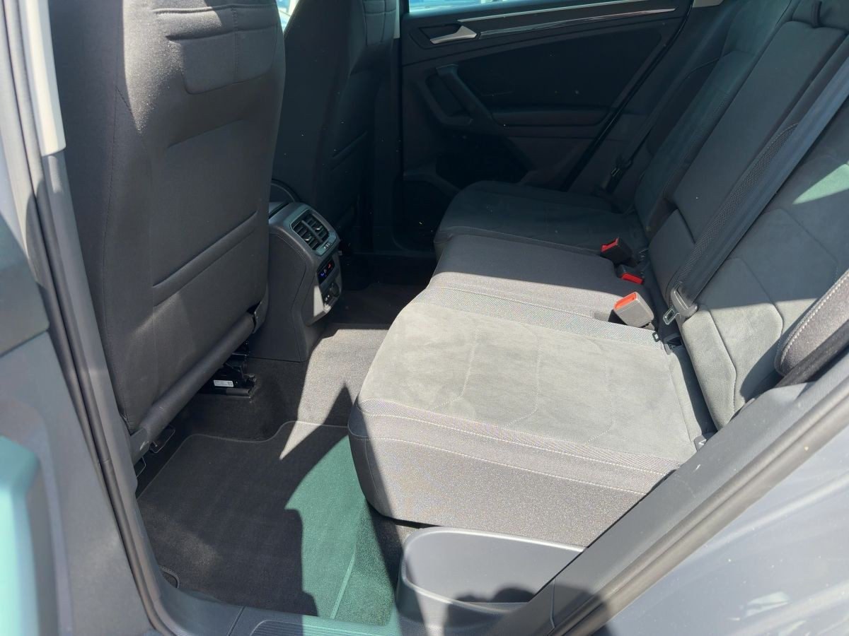 Tiguan 2.0 TDI DSG Elegance AHK ACC Navi LED-Matrix Kamera Sitzh. Climatronic