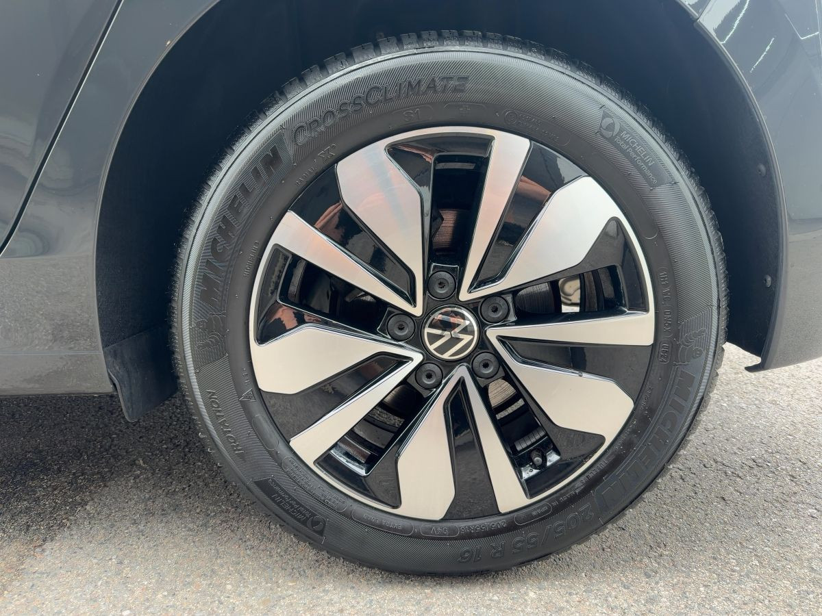 Golf VIII 1.5 eTSI DSG