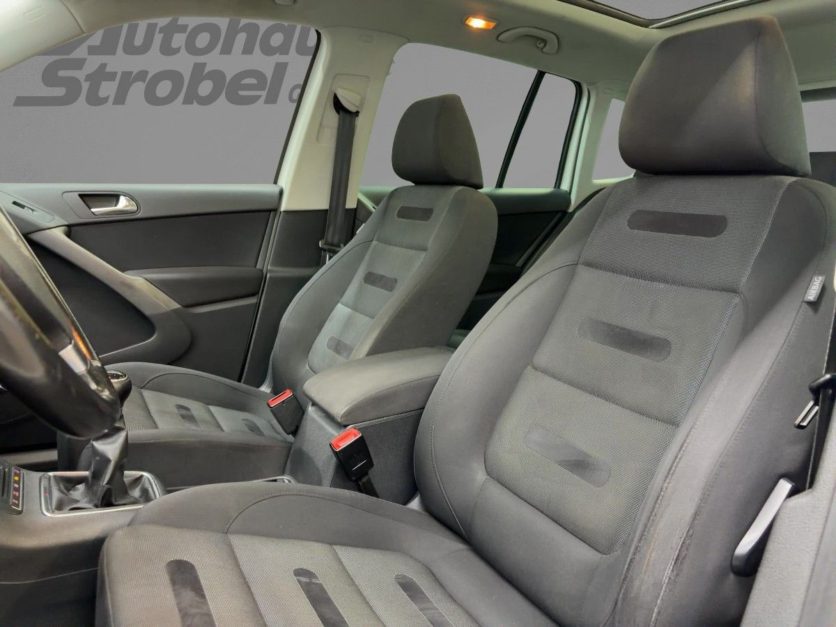 Tiguan 2.0 TDI 4M Sport & Style AHK Navi Pano 