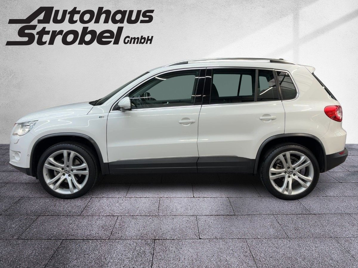 Tiguan 2.0 TDI 4M Sport & Style AHK Navi Pano 