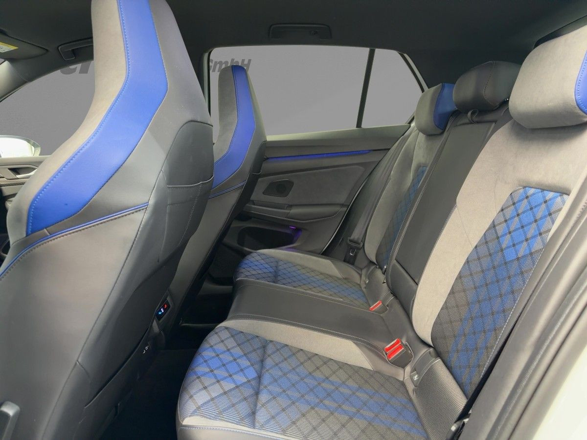 Golf VIII R 2.0 TSI DSG 4M