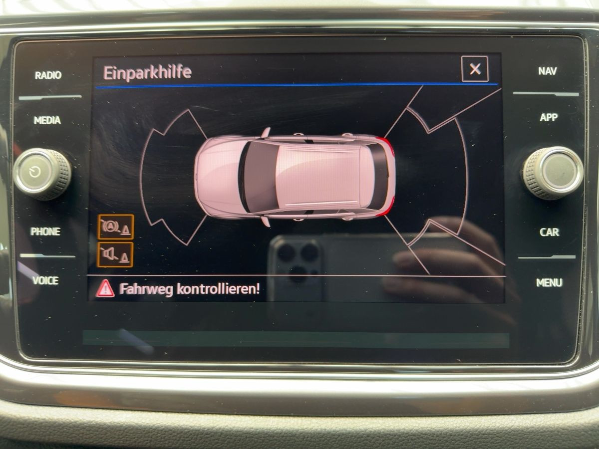 T-Roc 1.5 TSI DSG Sport R-Line ACC AHK Navi LED Lane Ass. Bluet. Sitzh.