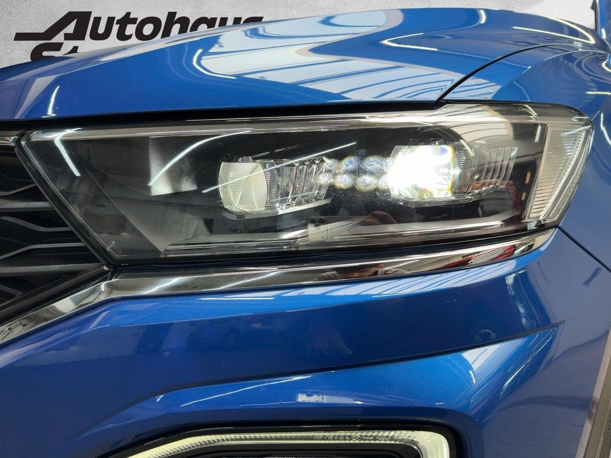 T-Roc 1.5 TSI DSG Sport R-Line ACC AHK Navi LED Lane Ass. Bluet. Sitzh.