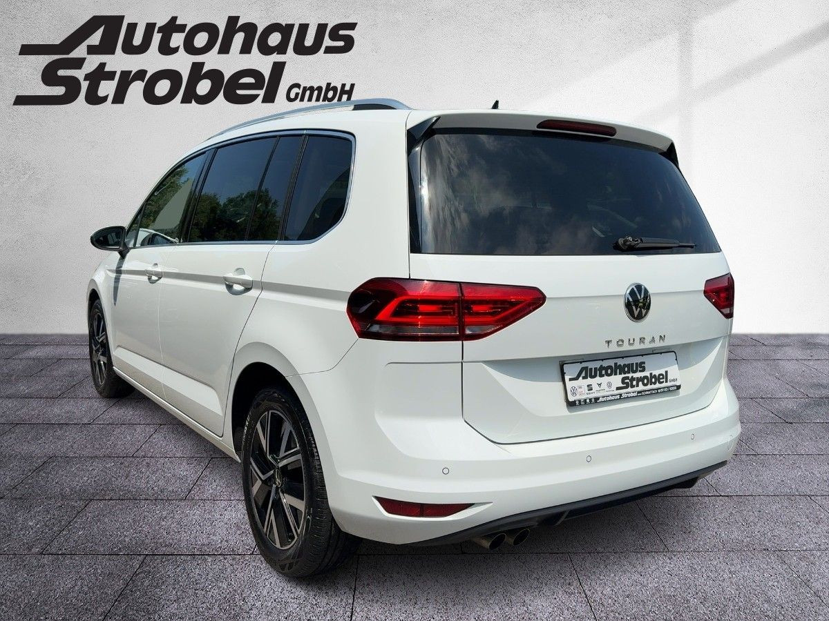 Touran 2.0 TDI DSG Highline ab 2,49% AHK ACC LED Navi Pano 