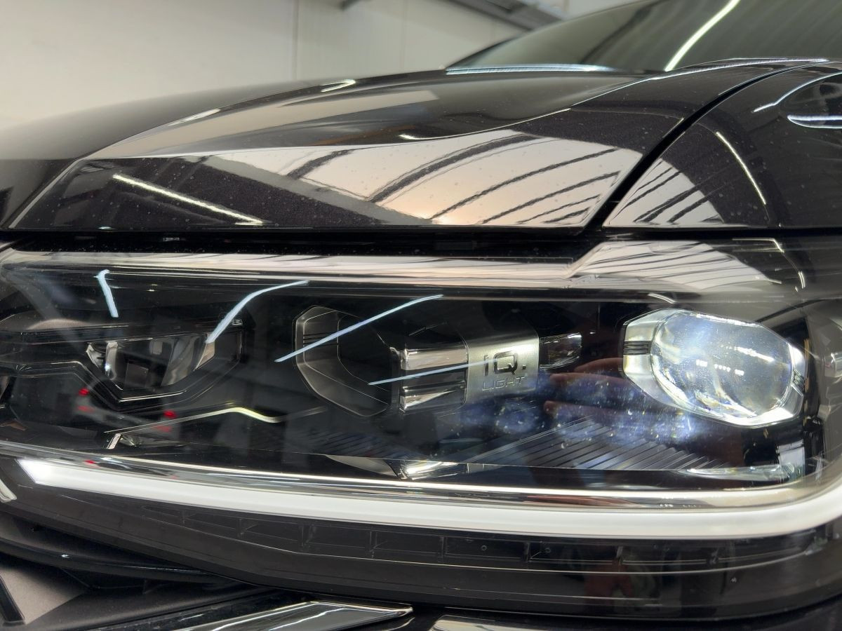 T-Cross 1.5 TSI DSG R-Line ab 3,99% ACC Navi LED-Matrix Kamera Bluet. Sitzh.