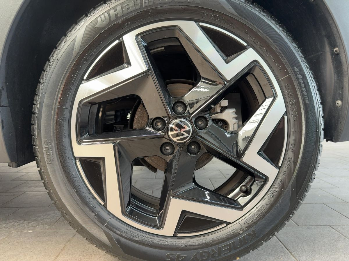 T-Cross 1.5 TSI DSG R-Line ab 3,99% ACC Navi LED-Matrix Kamera Bluet. Sitzh.