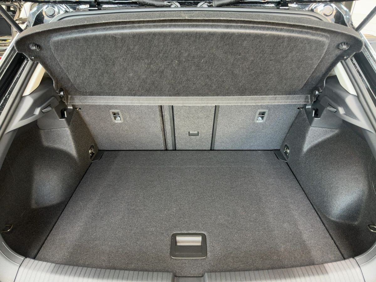 T-Roc 2.0 TDI DSG Life ab 1,49% LED Navi Standh. Kamera Sitzh. Climatronic DAB+
