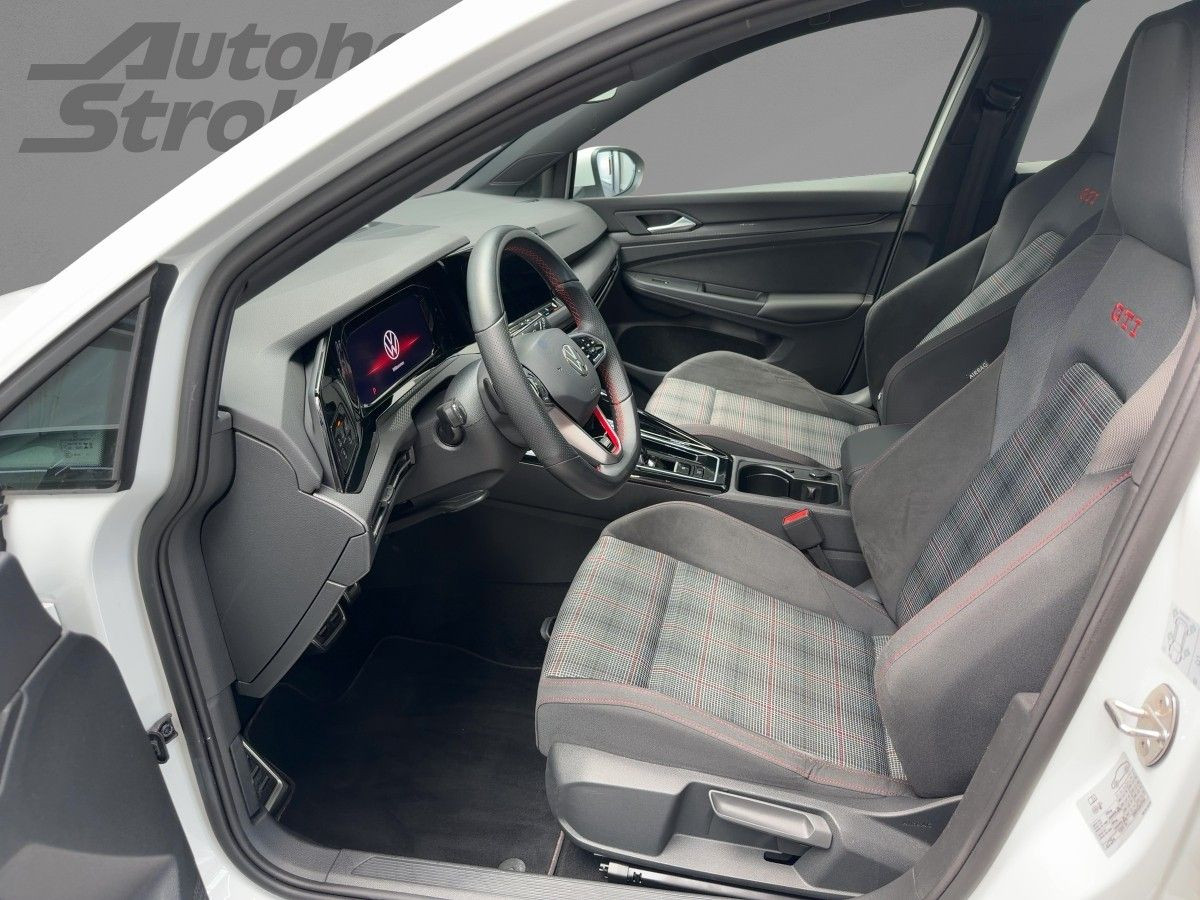 Golf VIII GTI 2.0 TSI DSG LED-Plus Climatronic Einparkh. Lane-Ass. DAB+ Bluet.