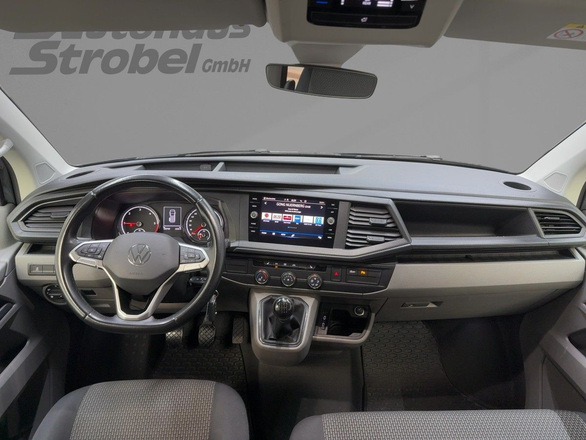 Transporter Kombi 2.0 TDI 4M LR Navi LED Kamera Klima Bluet. Sitzh.