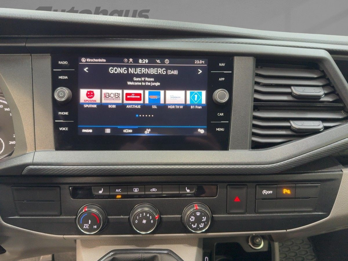 Transporter Kombi 2.0 TDI 4M LR Navi LED Kamera Klima Bluet. Sitzh.