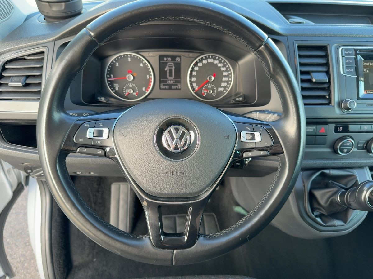 T6 Caravelle 2.0 TDI Comfortline 9-Sitze Parkp. Climatronic Tempo. Nebel Bluet.