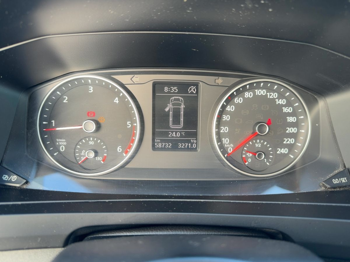 T6 Caravelle 2.0 TDI Comfortline 9-Sitze Parkp. Climatronic Tempo. Nebel Bluet.