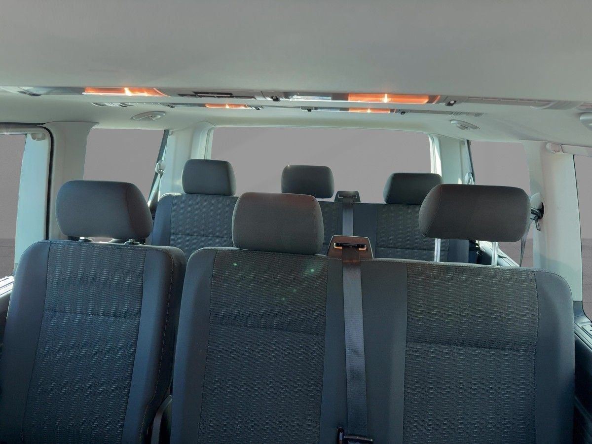 T6 Caravelle 2.0 TDI Comfortline 9-Sitze Parkp. Climatronic Tempo. Nebel Bluet.