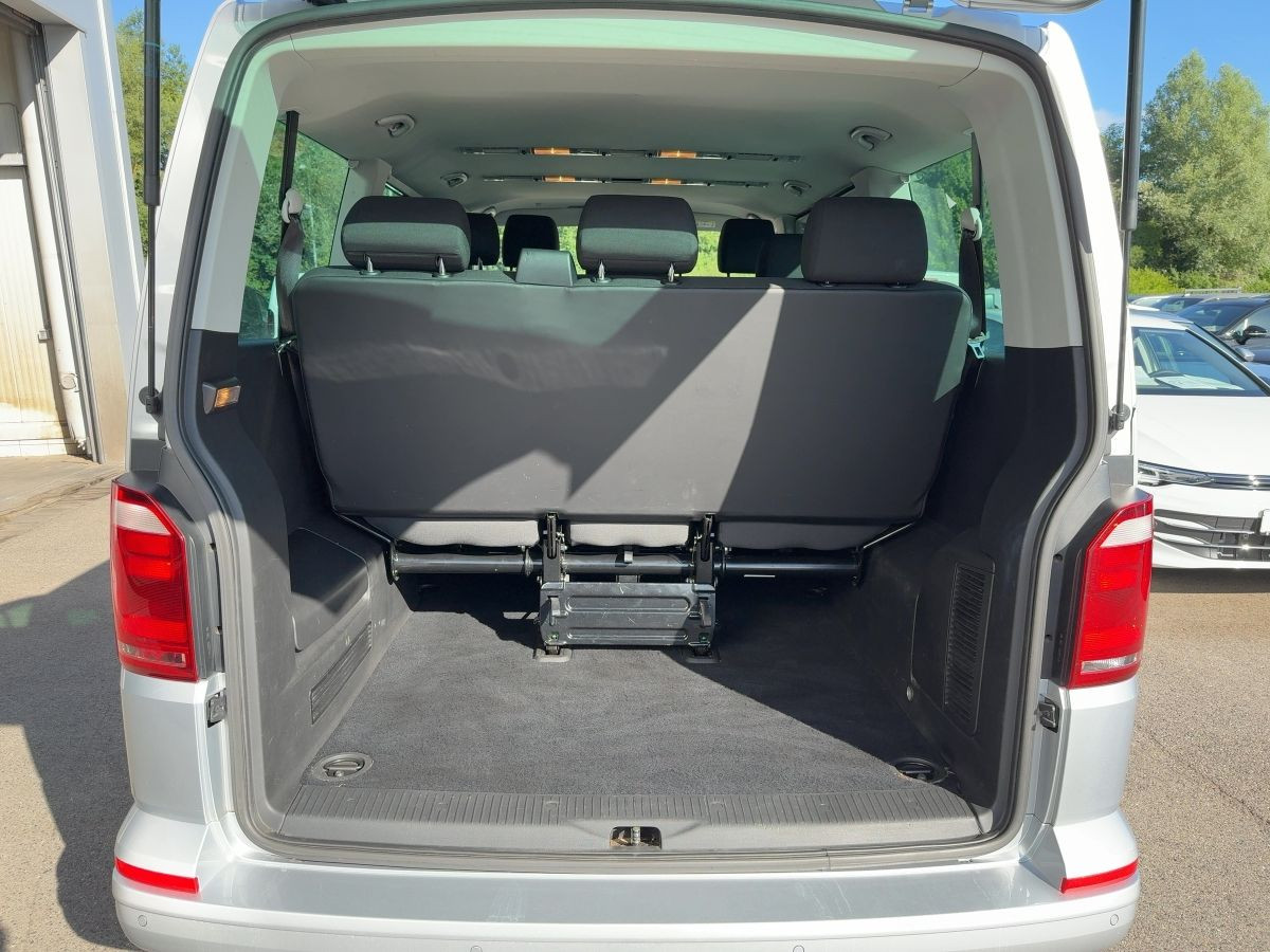 T6 Caravelle 2.0 TDI Comfortline 9-Sitze Parkp. Climatronic Tempo. Nebel Bluet.