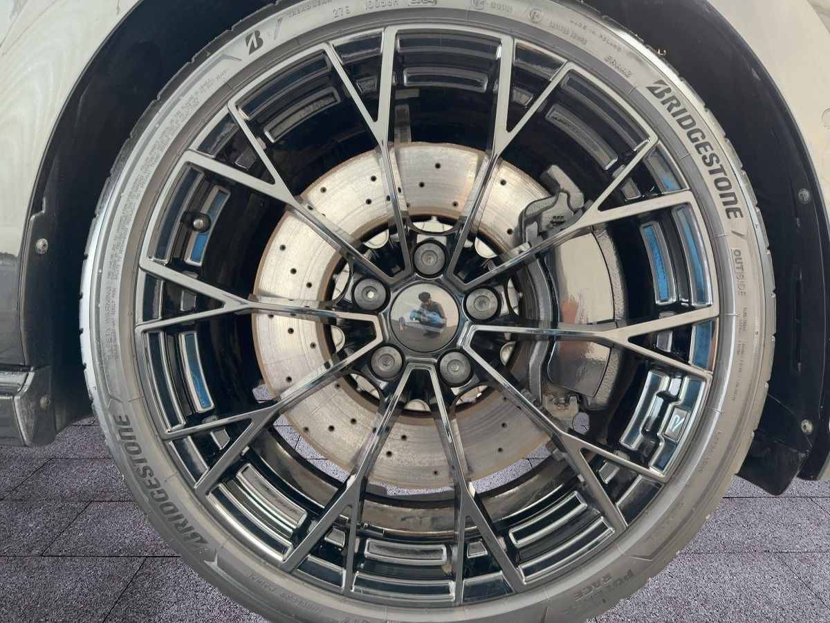 Golf VIII R 2.0 TSI DSG 4M 