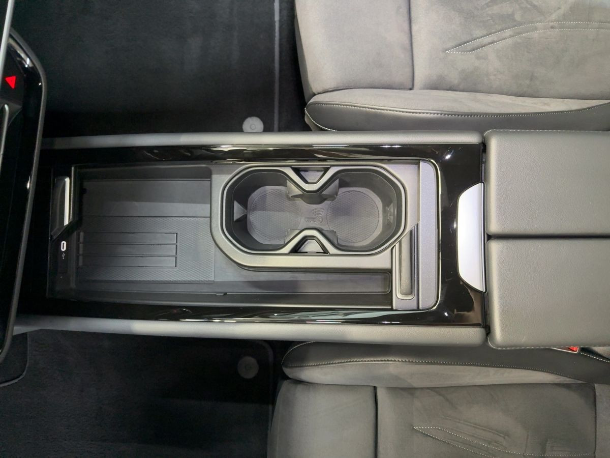 ID.7 Tourer Pro 82 kWh ab 3,99% AHK ACC Navi LED-Matrix Area View