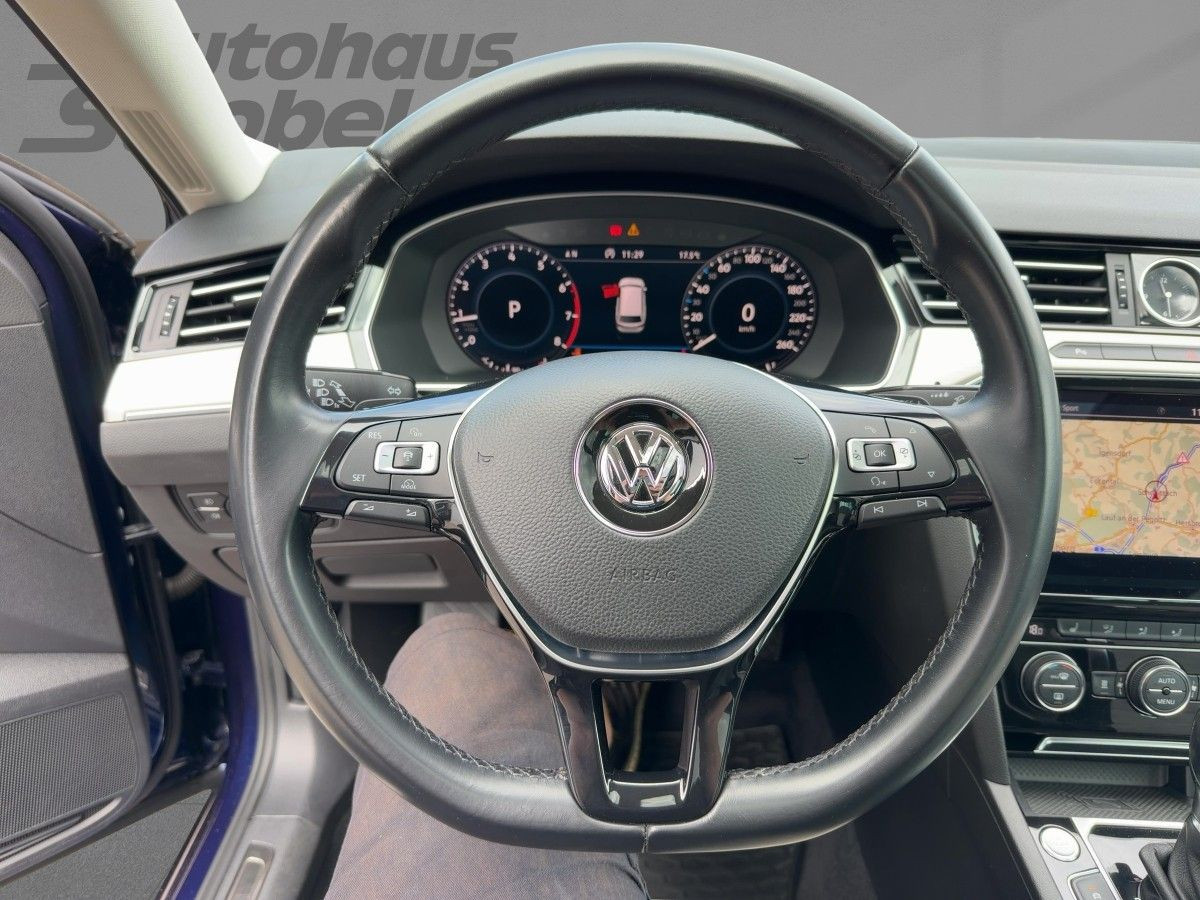 Passat Variant 2.0 TSI DSG Highline Navi LED Pano Kamera