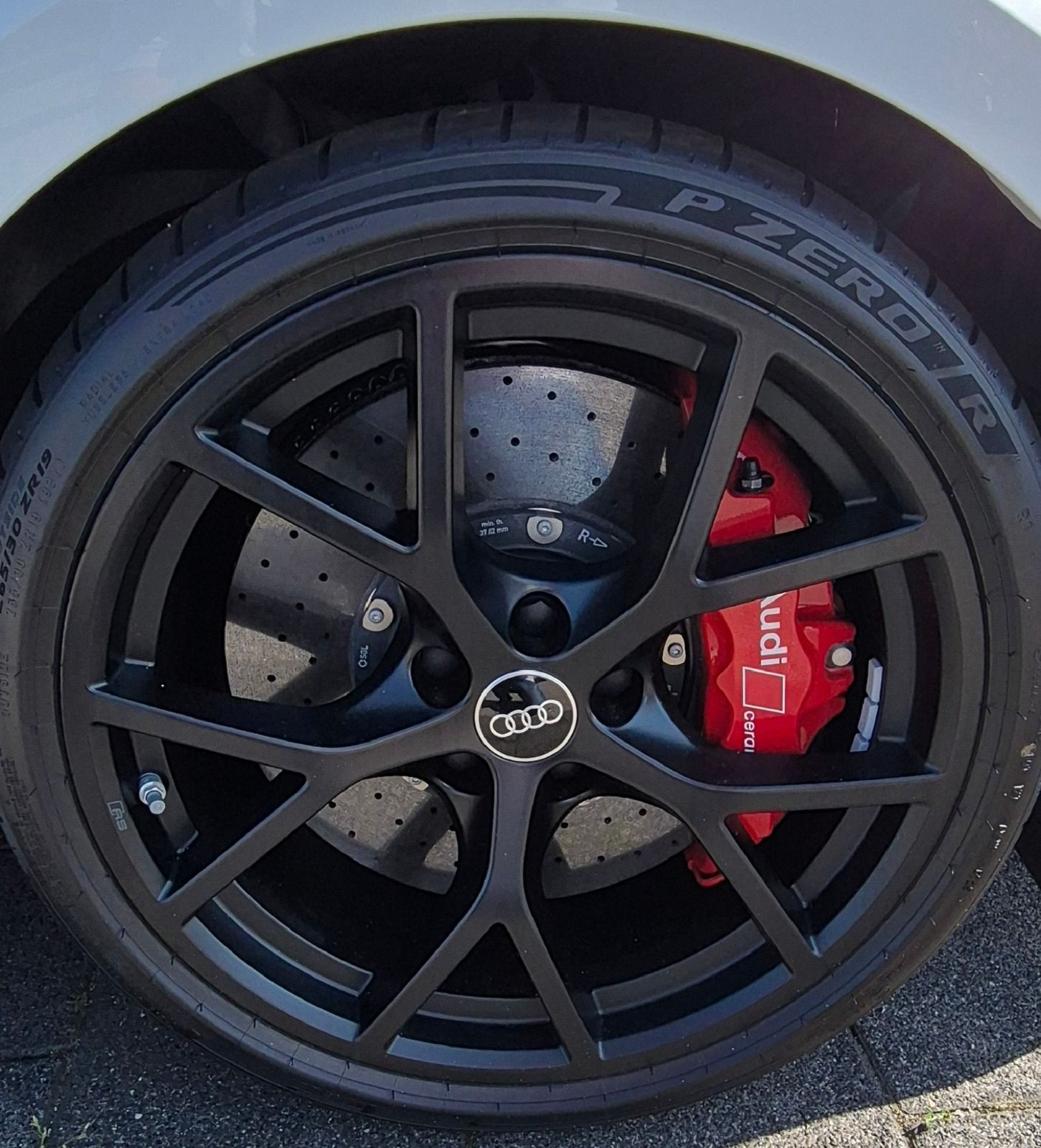 RS3 Sportback 2.5 TFSI DSG Quattro Keramik Navi Pano Leder LED-Matrix