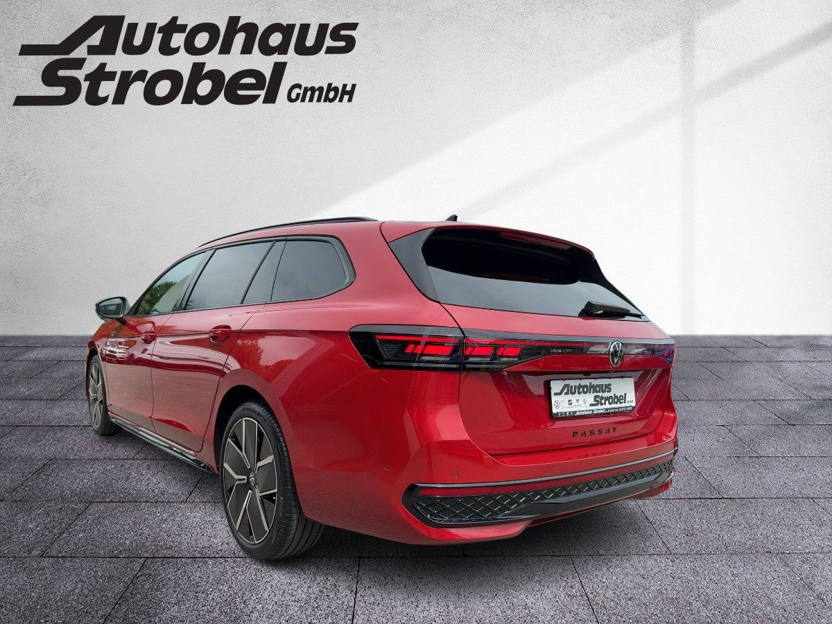 Passat Variant 2.0 TDI DSG R-Line ab 3,99% ACC AHK DCC Navi Standh. LED-Matrix Area View