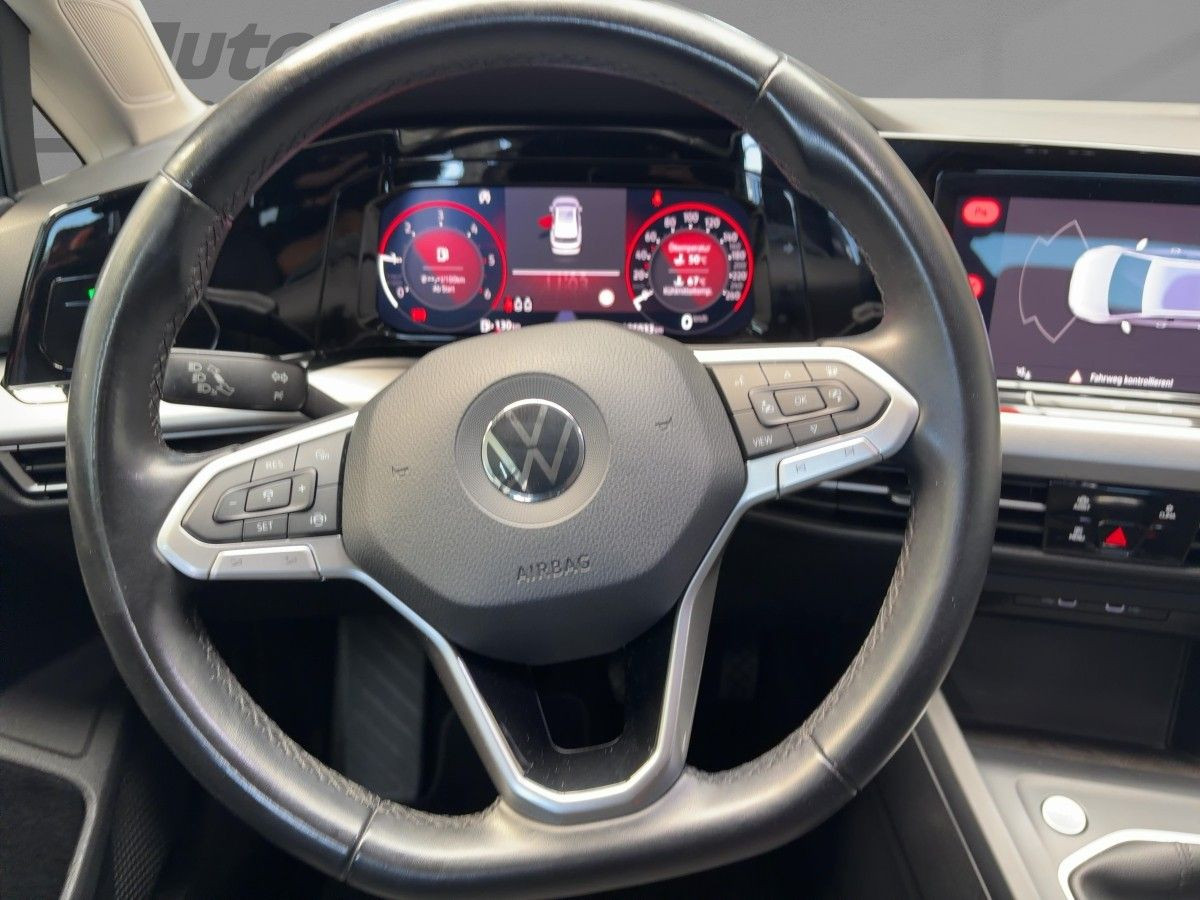 Golf VIII Variant 2.0 TDI Life Navi LED Lane Ass. Keyless Climatronic Bluet. Sitzh.