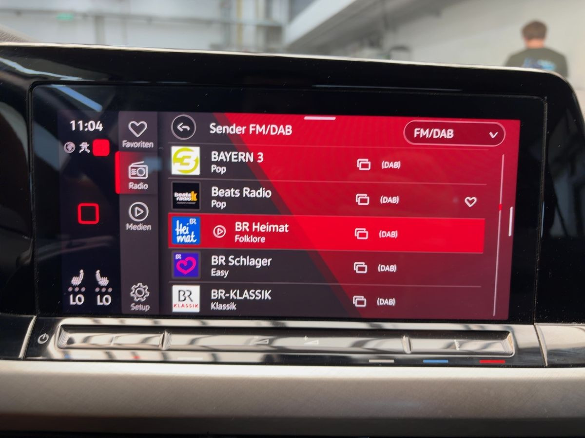 Golf VIII Variant 2.0 TDI Life Navi LED Lane Ass. Keyless Climatronic Bluet. Sitzh.