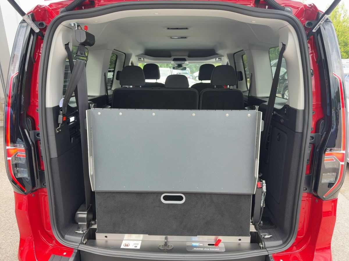 Caddy Maxi Life 1.5 TSI DSG