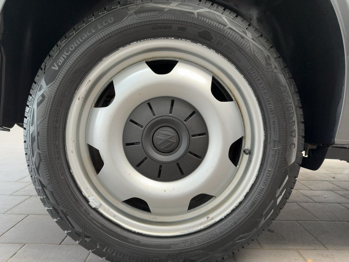 T6.1 Transporter Kasten 2.0 TDI 4M HD LR ACC Navi LED Parkp. Bluet. DAB+
