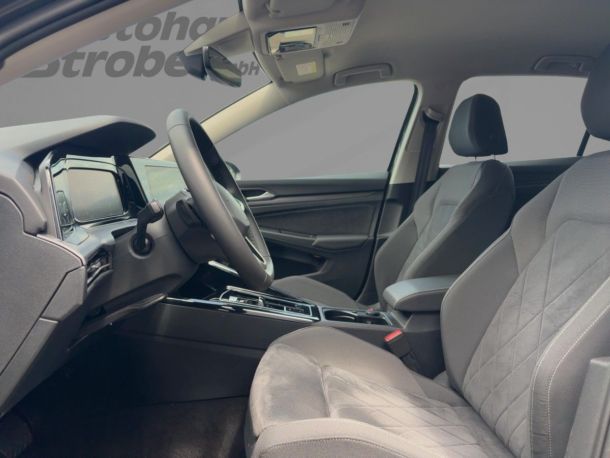 Golf VIII 2.0 TSI DSG 4M ACC LED-Plus Einparkh. Climatronic Lane-Ass. DAB+ Bluet.