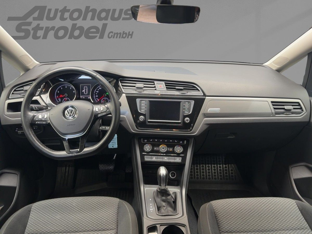 Touran 1.4 TSI DSG Comfortline AHK ACC Navi Kamera Sitzh. Climatronic DAB+ Bluet.
