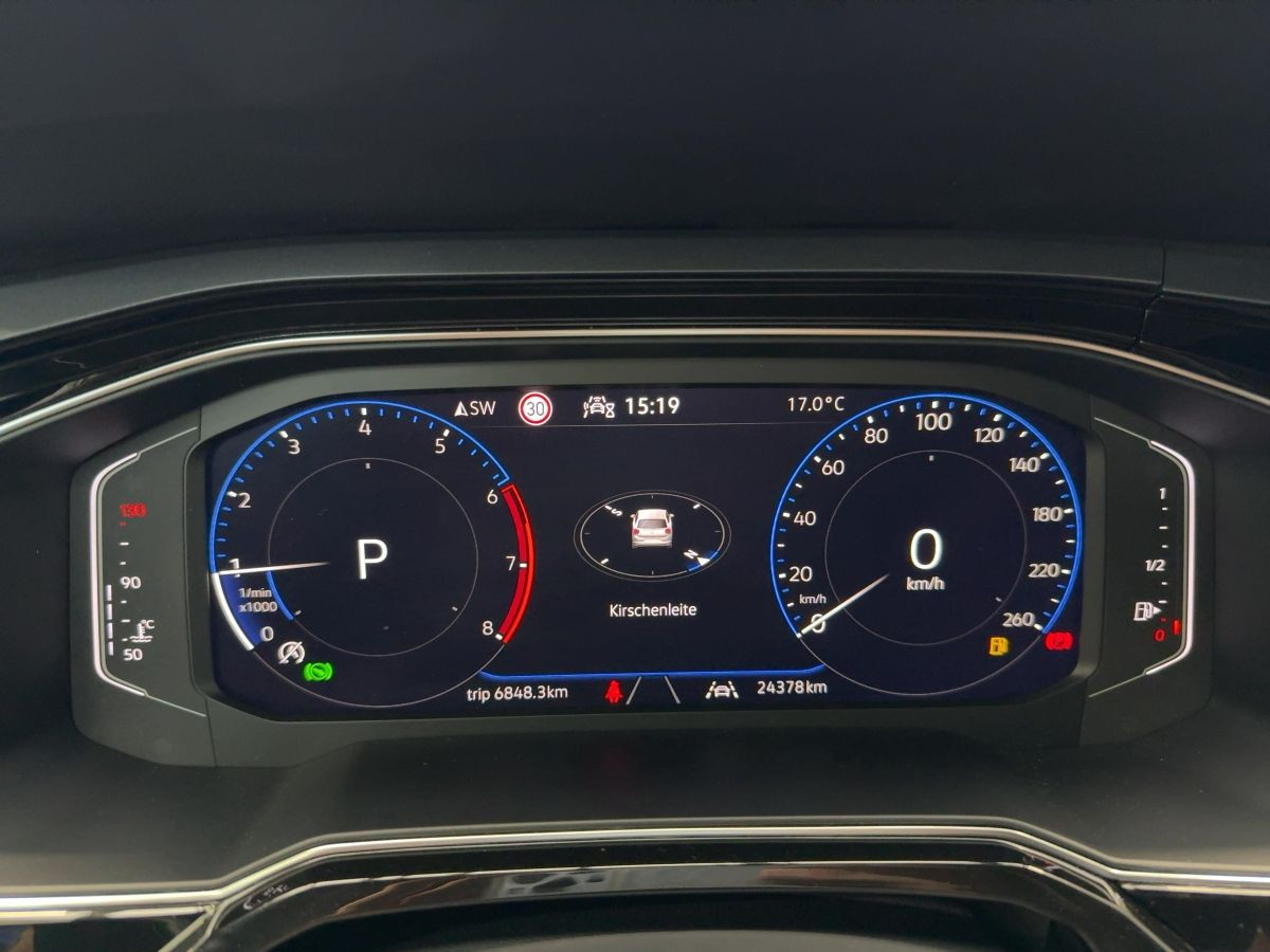 Polo 1.0 TSI DSG R-Line ACC Navi LED-Matrix Kamera Side Ass. Sitzh.