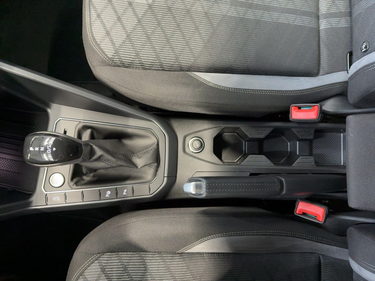 Polo 1.0 TSI DSG R-Line ACC Navi LED-Matrix Kamera Side Ass. Sitzh.