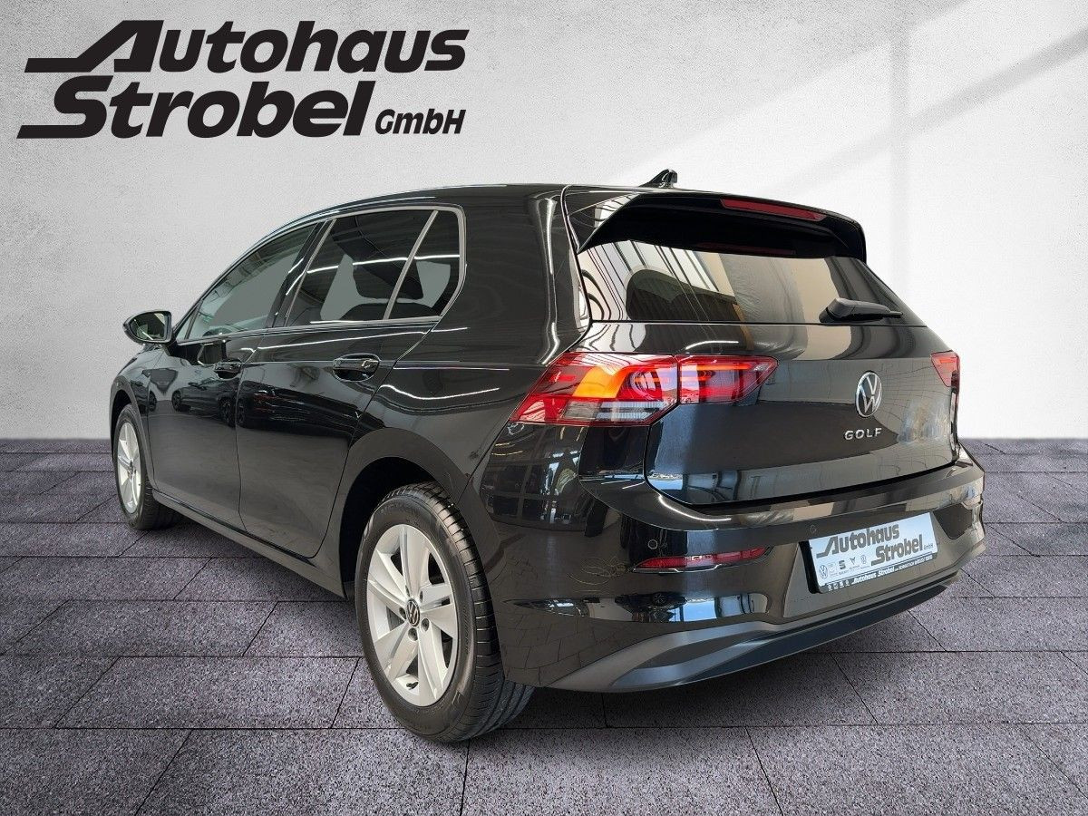 Golf VIII 1.5 TSI Life ACC AHK Navi LED Standh. Kamera Keyless Sitzh.