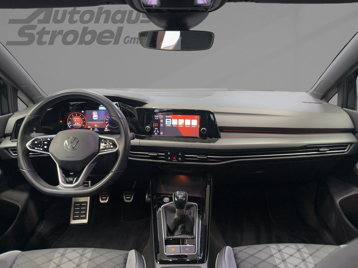 Golf VIII 1.5 TSI R-Line LED Einparkh. Climatronic Sitzh. Lane-Ass. DAB+ Bluet.