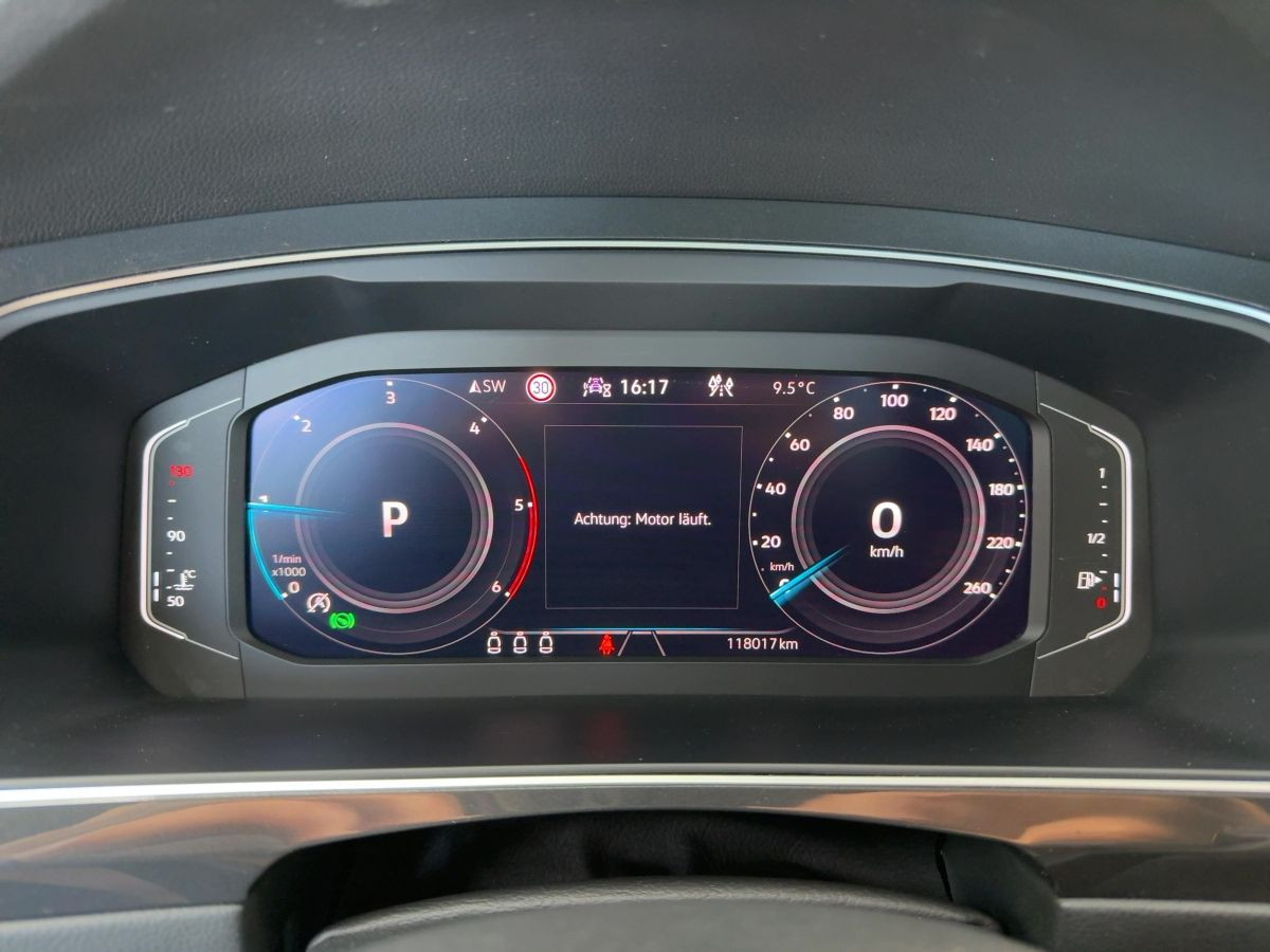 Tiguan 2.0 TDI DSG 4M Elegance AHK ACC Navi LED-Matrix Kamera