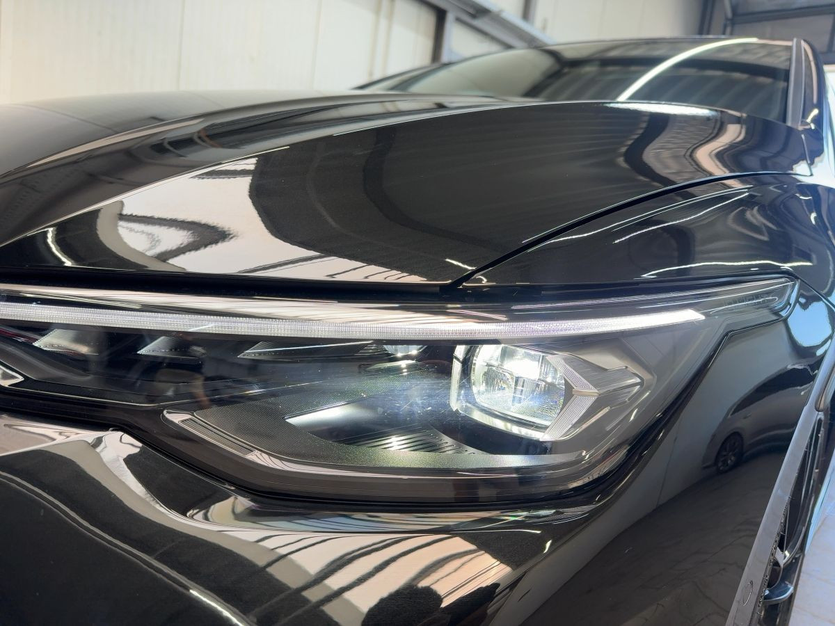 Golf VIII R 2.0 TSI DSG 4M 