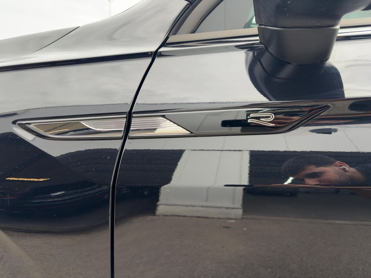 Tiguan Allspace 2.0 TSI DSG 4M R-Line ab 3,99%